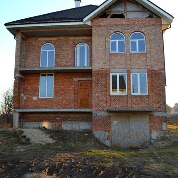 Продається будинок по вул.Польова (біля 20 школи.)