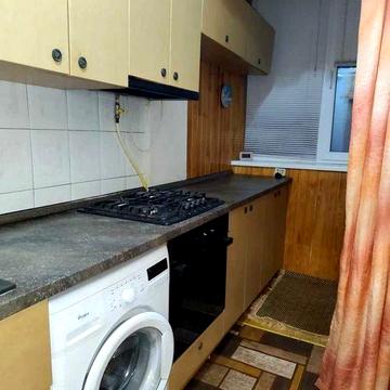 Затишна 1-к на Воскресенці, П.Запорожця, 13Б  метро Чернігівська -10хв