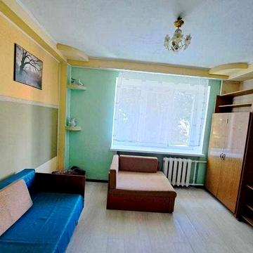 Продам 1 комн. гостинку со своим сан/узлом, Стадионный проезд