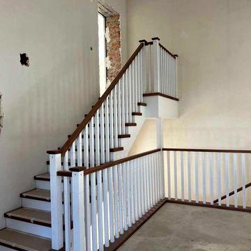 Будинок 344 м2 біля озера