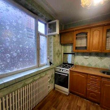 Продам однокімнатну квартиру біля метро Холодна гора