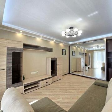 Двокімнатна квартира на Корольова