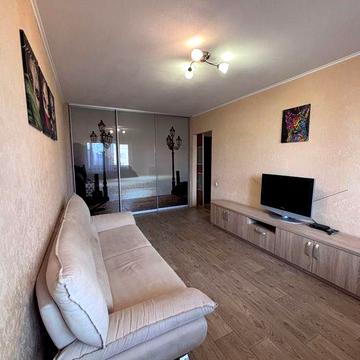 Здається в оренду 2х. кімнатна квартира біля Урожаю