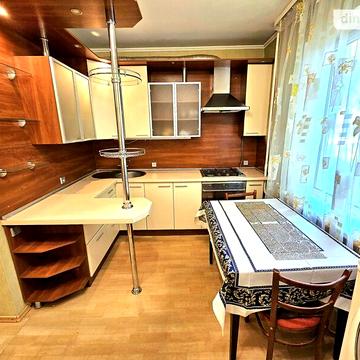 Довгострокова оренда 1к Квартира Гідропаркова вулиця