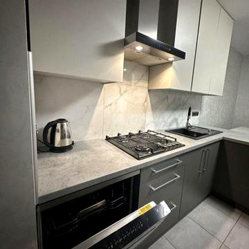 Оренда 2-кімнатної квартири, поруч центр