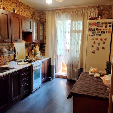 Продам 5-ком квартиру Ильфа и Петрова/Глушко