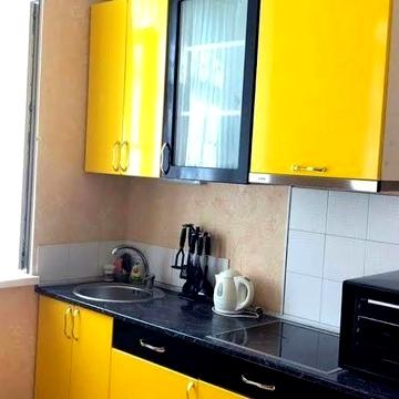 1ком.Садовая/Дерибасовская ,свой вход дворовая, укомплектована