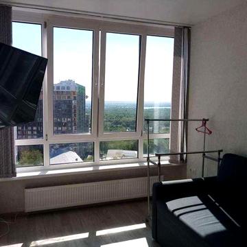 Вул. Ракетна. З ремонтом. Власна котельна. Генератор.