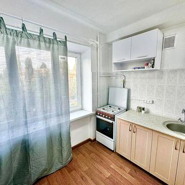 Авіаконструктора Антонова вул., 43