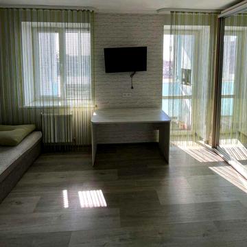 Продам срочно  1к квартиру_студию,ХТЗ  ,с ремонтом 20500 торг