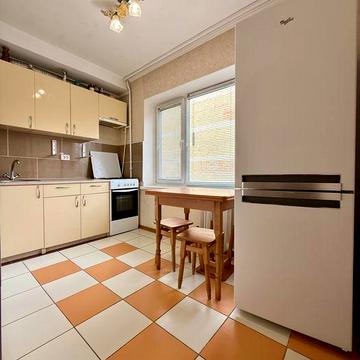 Здається 2-х кім. кв. Дніпровському районі по вул. Каунаська 4