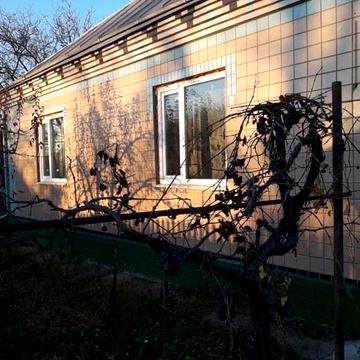 Продам власний  будинок  Вінницька область с.Флорине