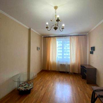 Продам квартиру яка підходить під програму Єоселя та Євідновлення.Торг