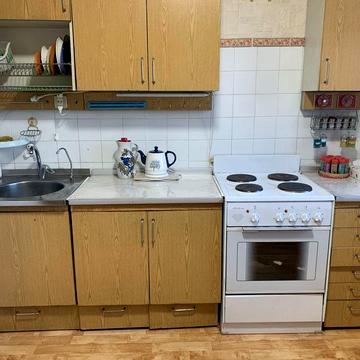 Перша оренда 2 кв. 56 м. Біля метро Теремки. Пр-кт Глушкова 55. Вільна