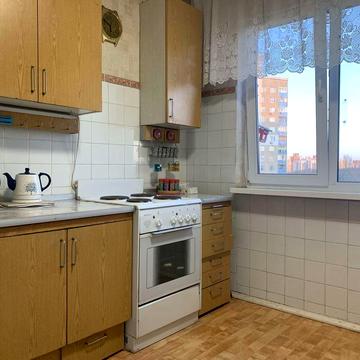 Перша оренда 2 кв. 56 м. Біля метро Теремки. Пр-кт Глушкова 55. Вільна