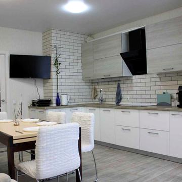 Власник. ЖК Яскравий. 3-к. | 4 поверх | 78 м² Сім’ї Кульженків 31А ЖК Яскравий