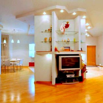 Дмитриевская ул. 13, аренда 3-комн. Без комиссии!