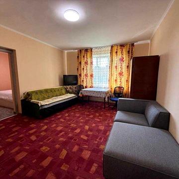 Продається 2-кімнатна квартира у Винниках (вул. Степана Бандери)