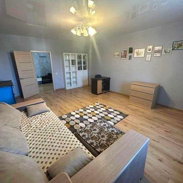 Оренда 2к квартири, вул. Байди-Вишневецького, 9, м. Київ