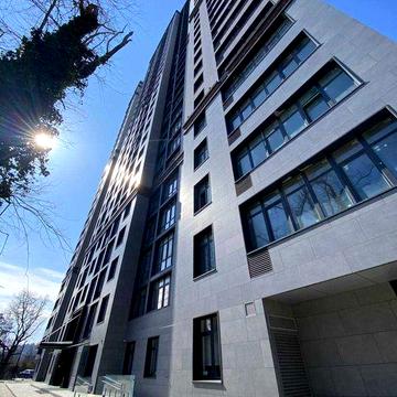 У продажу двокімнатна квартира в ЖК "Олімпійський", просп. Шевченка