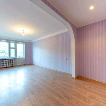 Простора 2-кімнатна квартира, Салтівка, поруч метро