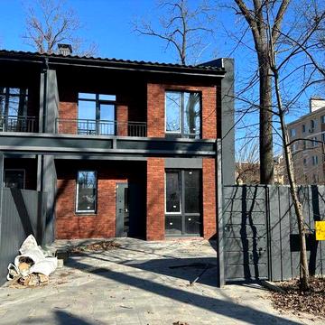 Ірпінь Продам кутовий таунхаус