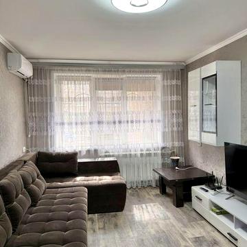 1 кімнатна на Дружбі вул Мухінрй