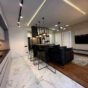 Оренда 2 км квартири поруч з центром