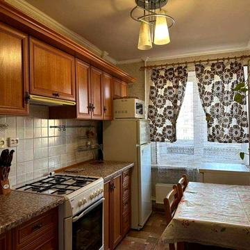 Оренда 2 кімнатної квартири в центрі міста