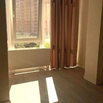 Продам 1 квартиру с евроремонтом в ЖК "Яспис". Красный кирпич ЖК Яспис