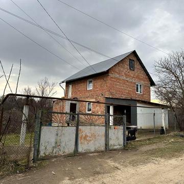 Продам Будинок р-н Роша