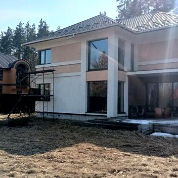 Шикарний будинок в мальовничому місці смт Клавдієво-Тарасове