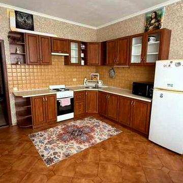 Сдам  двухкомнатную квартиру на ул. Среднефонтанской, Чудо Город