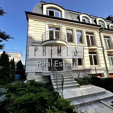 Продаж Таунхауса на Печерську , ЖК Ренессанс Резиденс , Новоселицька 7