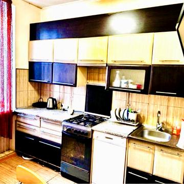 Продам 2 х ком квартиру Сталинка Днепрострой