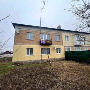 Продам 3 кім квартиру в селещі Баришівка 50 м2