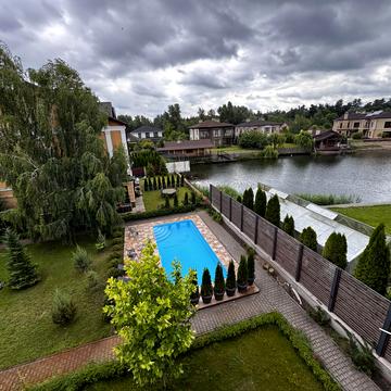 Нова вул., 52