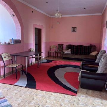 Здається будинок неподалік Мукачево.