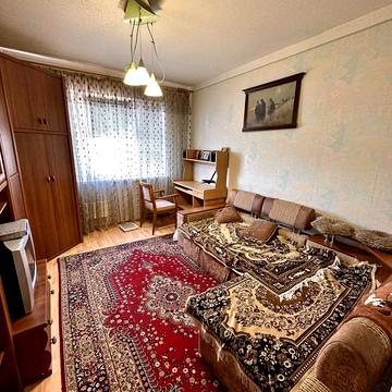 Рональда Рейгана вул., 8-А