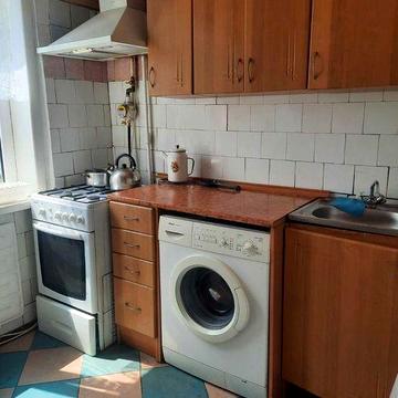 сдам 2-к.квартиру с мебелью и техникой на Виноградаре