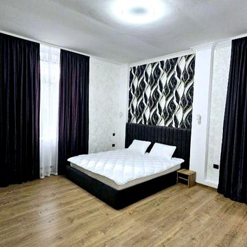 Здам 3-х кімнатну квартиру,  90м2, автономне опалення,  окремий вхід !