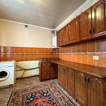 Продаж добротного будинку !