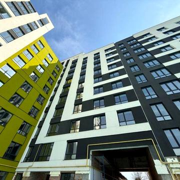 Продається 2-х кімнатна квартира вул. Микулинецька