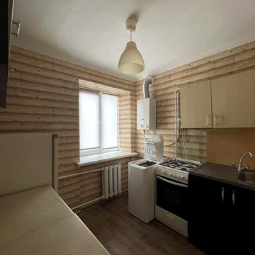 Оренда 2 кім квартира. Вул, Полуботка (район ринку)