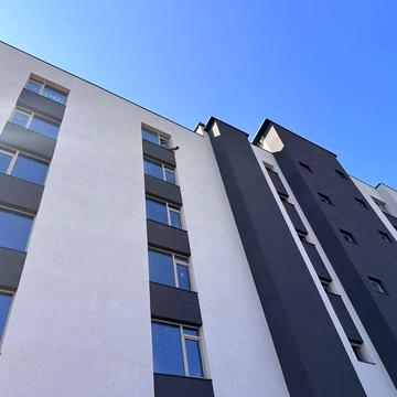 Продам двокімнатну квартиру на Пасічній, газове інд .опалення ВИГІДНО