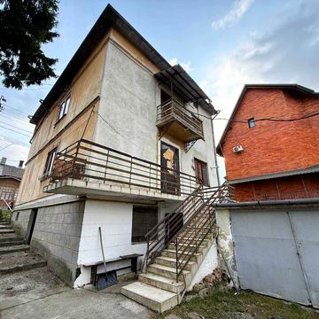 Продаж 3 кімнатної квартири