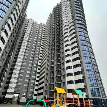 Георгія Нарбута просп. (Визволителів), 1-А