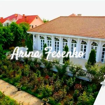 Аренда  виллы  с бассейном  в элитном  кооперативе  Совиньон 3