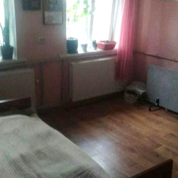 М.Холодная Гора, продам 1/2дома, ул.Верхнегиевская