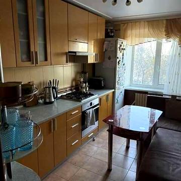 3к.квартира, Автовокзал, 5/9, 65м2, окремі кімнати